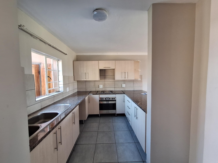 3 Bedroom Property for Sale in Rustenburg North North West